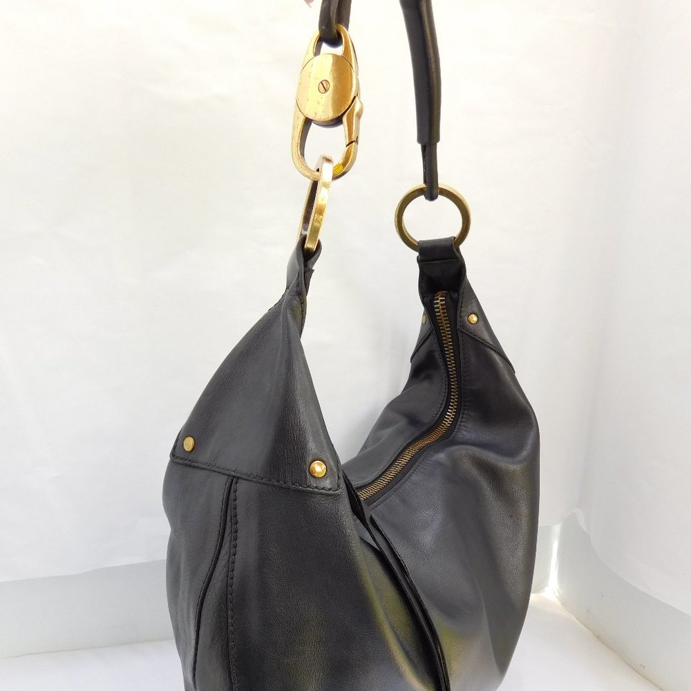 Gucci Black Leather Hobo Bag with Gold Accents - Picture 6 of 16